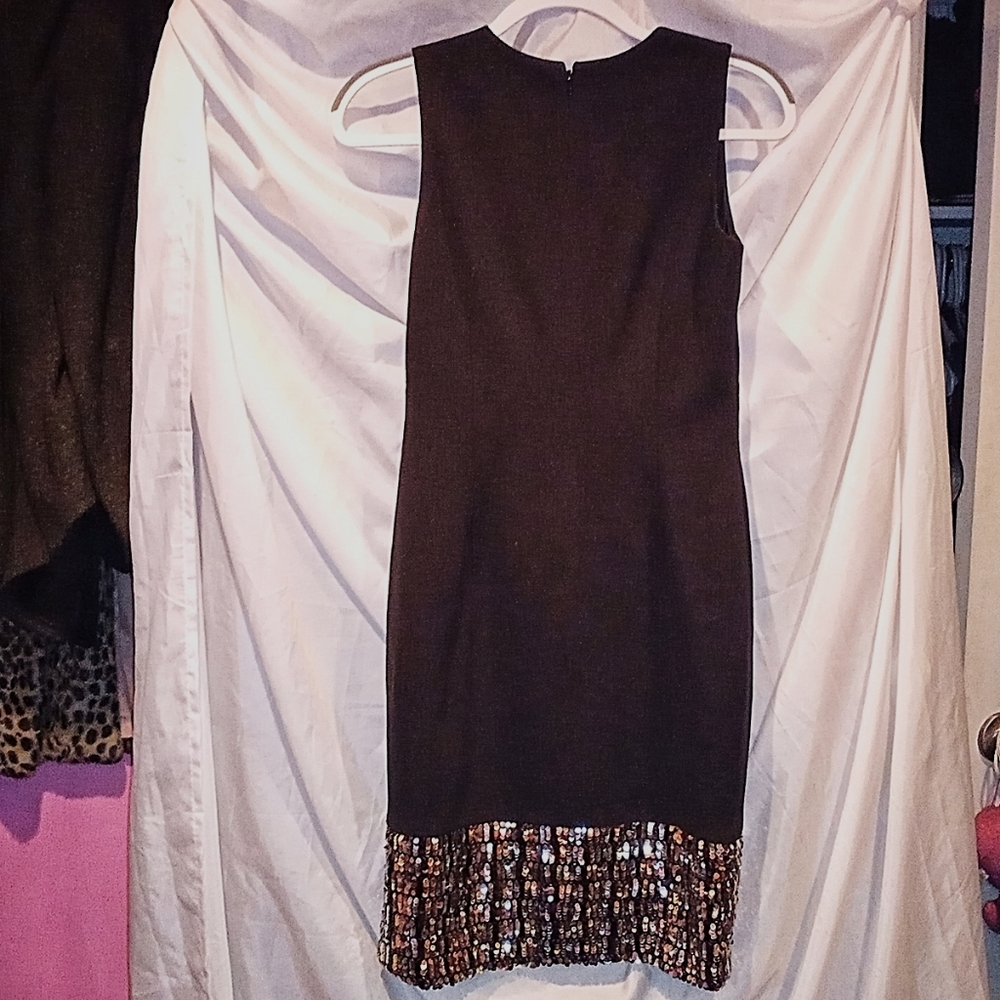 COPY - EUC Vince Camuto black w gold sequins shif… - Picture 7 of 8